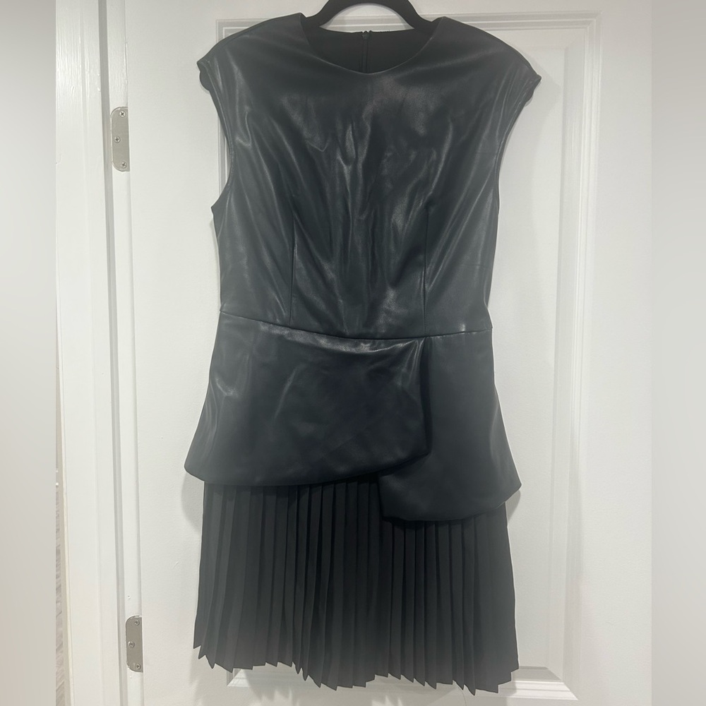 NWT- Mini Pleated Panel Sleeveless PU Leather Dress - Picture 4 of 7